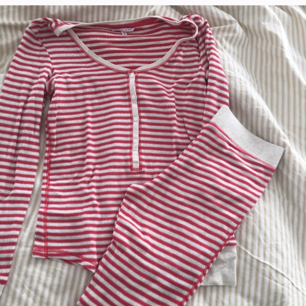 Vs pajamas